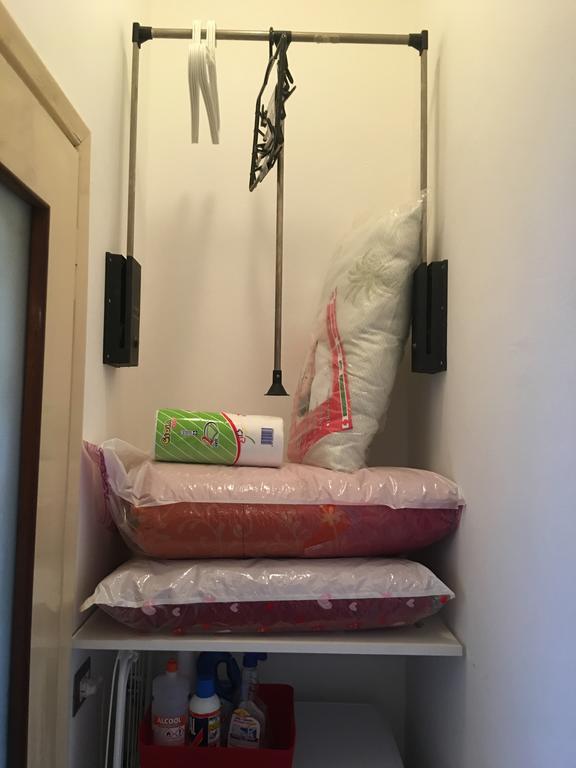 Mauro'S Studio Apartment Milan Exterior photo